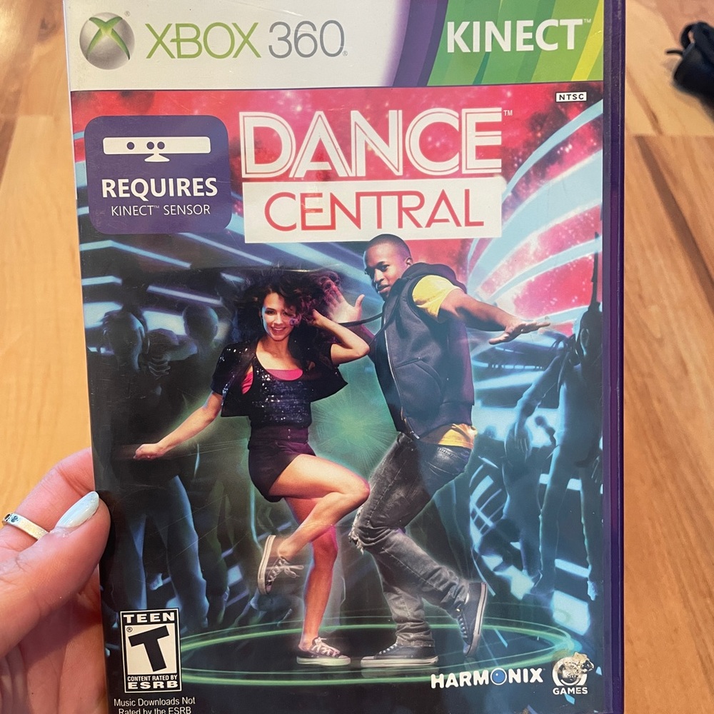 Dance Central (Microsoft Xbox 360 Kinect, 2010)